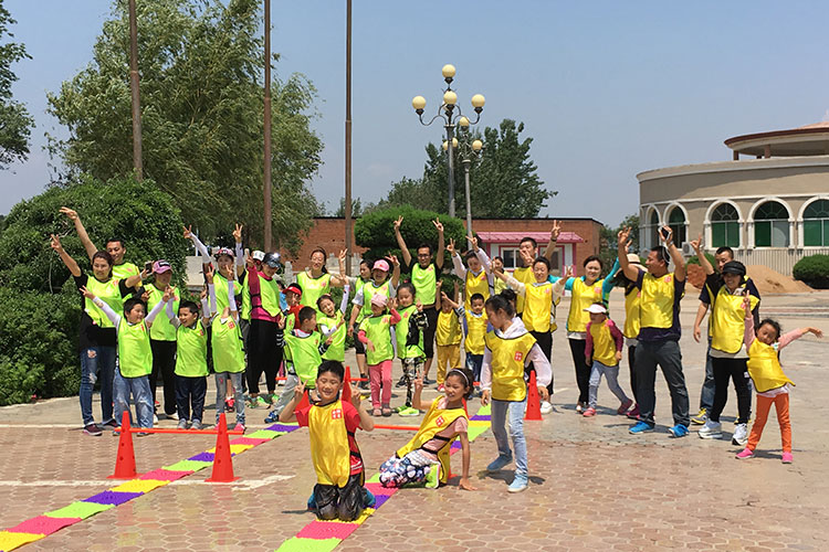 為什么要讓孩子參加冬夏令營(yíng)？